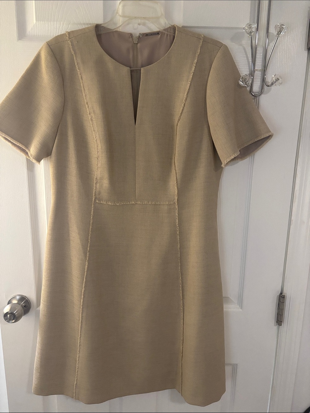 Elie Tahari Tan Textured Short-Sleeve Mini Dress with Front Notch